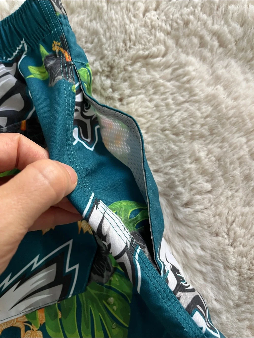 Eagles NFL swim trunks Medium NWT